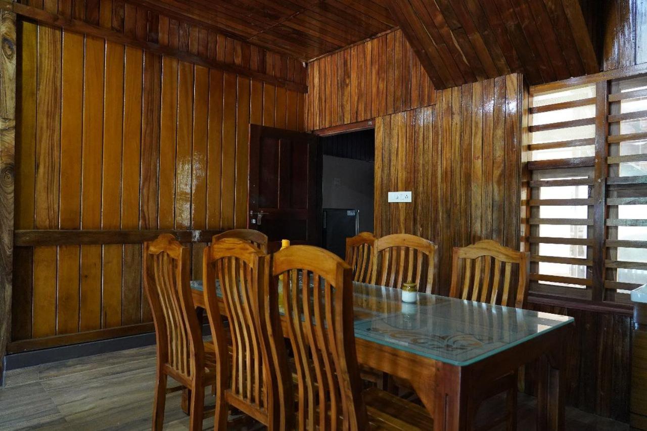 Apartamento Jackroot Heritage Athirappilly Kallana Exterior foto